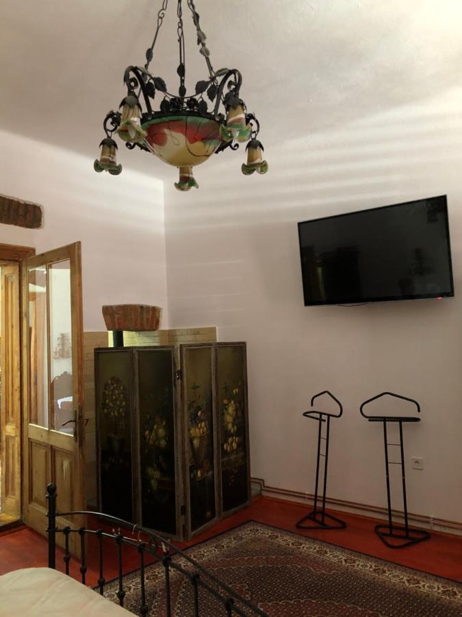 Cezara Appartement Mediaş Buitenkant foto