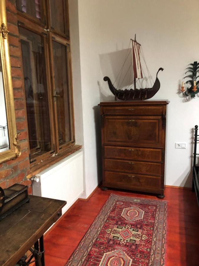 Cezara Appartement Mediaş Buitenkant foto